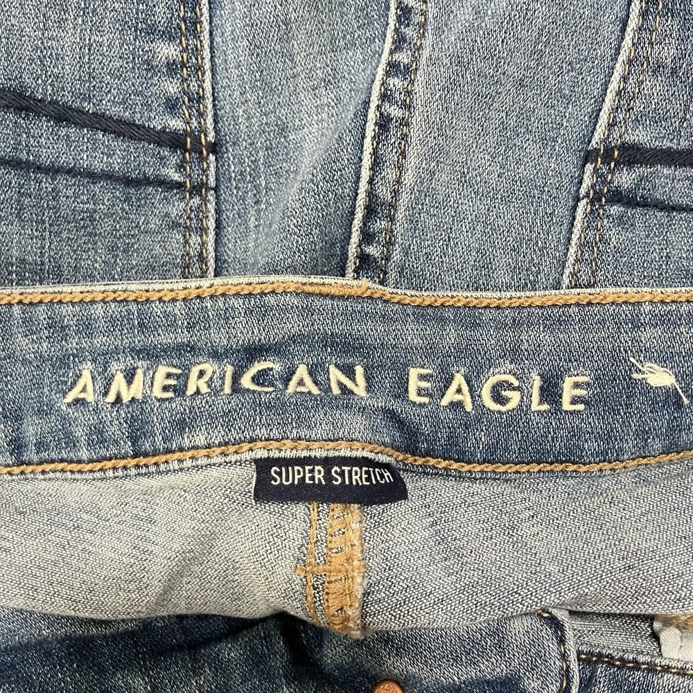 American Eagle Skinny Super Stretch Jeans Womens 12 Medium Wash Mid Rise Denim